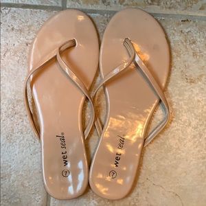 Wetseal flip flops very comfortable!